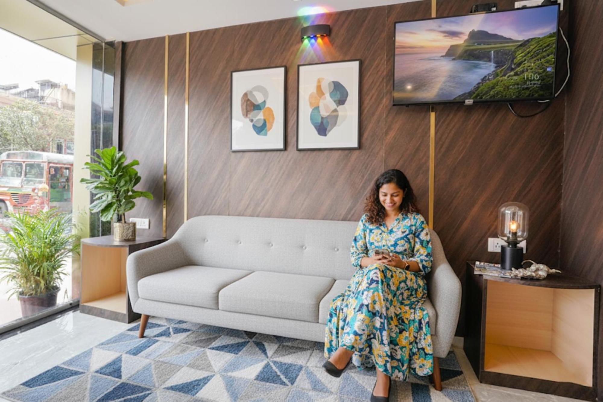 Via Antlers Hotel - Mumbai — Photos 2